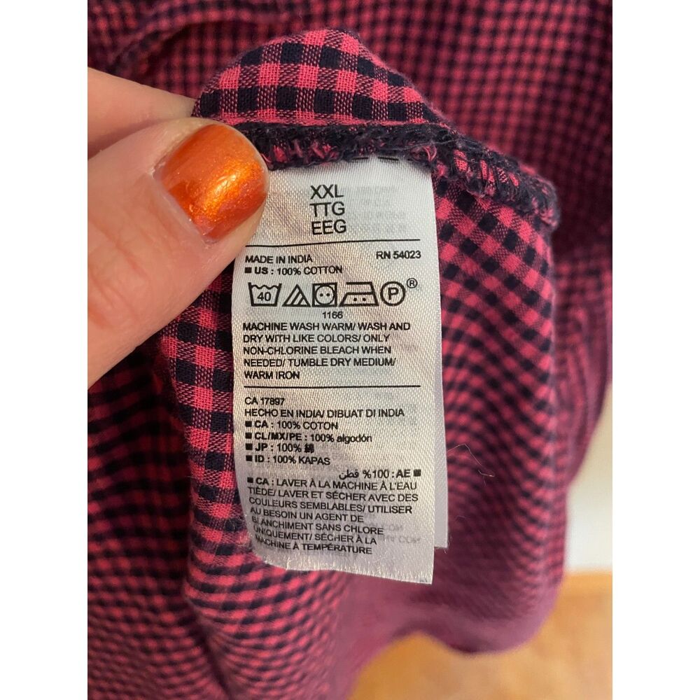 Magenta and Navy Checkered Button down - Picture 1 of 4